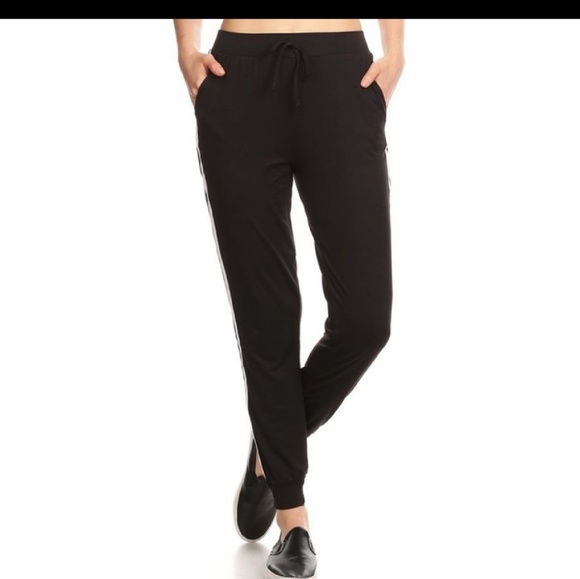 Black jogger, red/white sidestripe - Picture 3 of 7